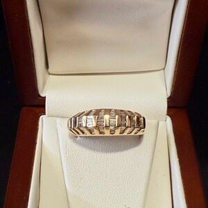 Chic Gold and Diamond wide 14k gold band ! Genuine diamonds and real gold !